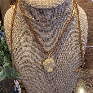 SOLD✨✨Druzy stone wrap necklace
